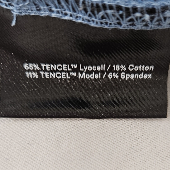 Summersalt Softest French Terry Colorblock Sweatshirt Blue Cream Small - Picture 7 of 10